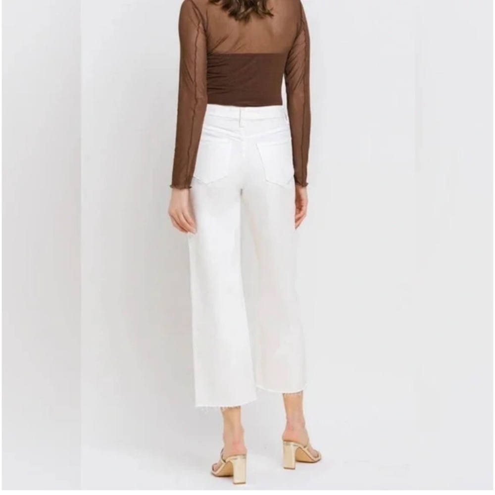 KENSIE JEANS • The Savannah High Rise Flare Crop